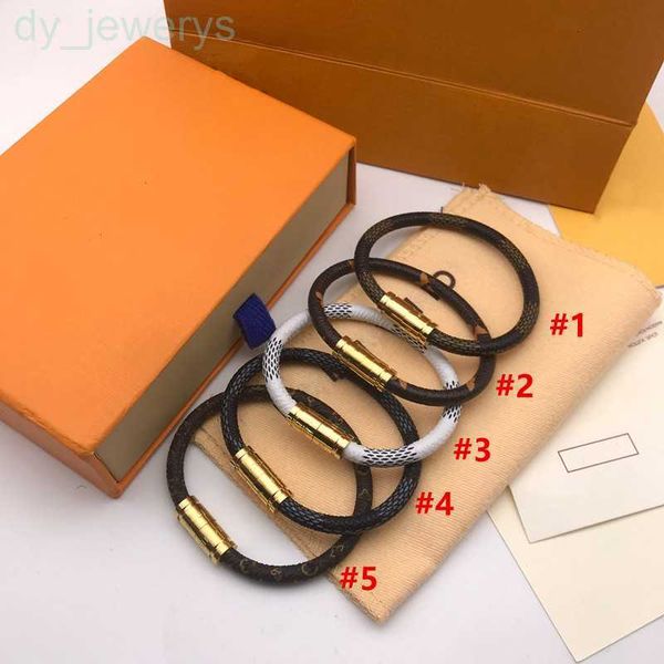 with box luxury charm bracelets old flower bangle designer letter jewelry leather 18k gold plated stainless steel bracelet wedding gifts acc, Golden;silver
with box luxury charm bracelets old flower bangle designer letter jewelry leather 18k gold plated stainless steel bracelet wedding gifts acc, Golden;silver