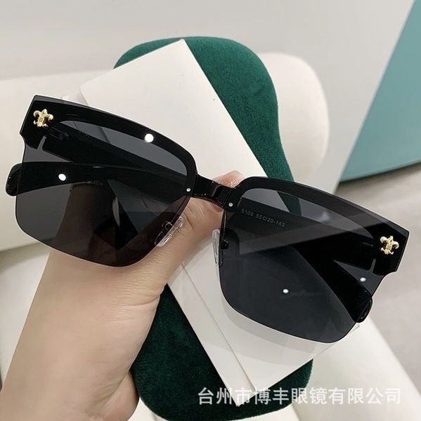 sunglasses 2023 fashion square ultralight sunglasse uv protection trendy driving glasses travel eyewears famale 230712, White;black
sunglasses 2023 fashion square ultralight sunglasse uv protection trendy driving glasses travel eyewears famale 230712, White;black