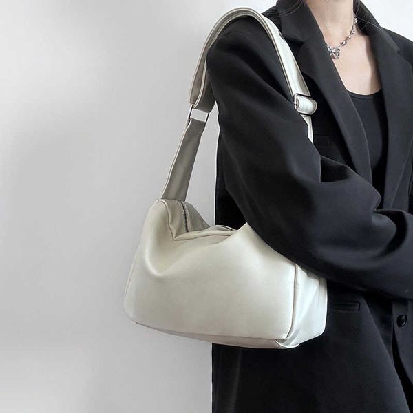 designer bag tote bag for women new pu tote bag niche design large capacity underarm bag single shoulder crossbody lazy bag
designer bag tote bag for women new pu tote bag niche design large capacity underarm bag single shoulder crossbody lazy bag