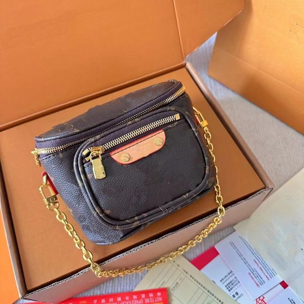 2023 tote bags leather luxury presbyopic diane baguette handbag large capacity canvas shoulder strap embossing letters and colorful flower m
2023 tote bags leather luxury presbyopic diane baguette handbag large capacity canvas shoulder strap embossing letters and colorful flower m