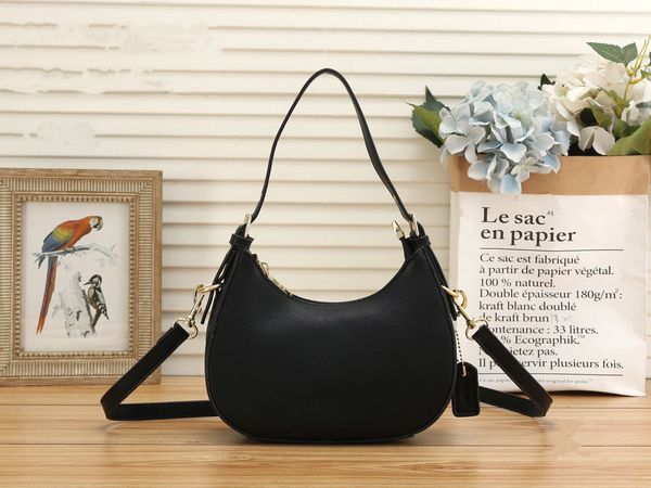 designer soft tabby half moon ladies totes gold hasp underarm shoulder bag crossbody girls fashion handbags
designer soft tabby half moon ladies totes gold hasp underarm shoulder bag crossbody girls fashion handbags