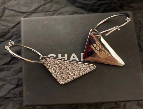 luxury stud fashion brand designer pendiente double hoop earring for women earrings fit original charms diy earrings fine jewelry9915100, Golden;silver
luxury stud fashion brand designer pendiente double hoop earring for women earrings fit original charms diy earrings fine jewelry9915100, Golden;silver