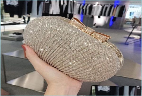 handbags purses golden evening clutch bag women bags wedding shiny handbags bridal metal bow chain shoder drop delivery party even8464708, Black
handbags purses golden evening clutch bag women bags wedding shiny handbags bridal metal bow chain shoder drop delivery party even8464708, Black