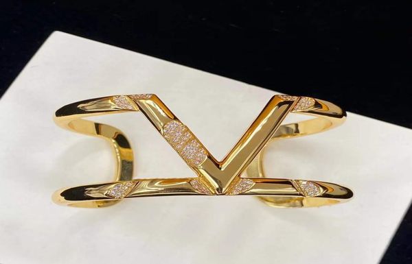 fashion gold silver classic charm bracelets bangle pulsera for lady design womens party wedding lovers gift jewelry7894800, White
fashion gold silver classic charm bracelets bangle pulsera for lady design womens party wedding lovers gift jewelry7894800, White