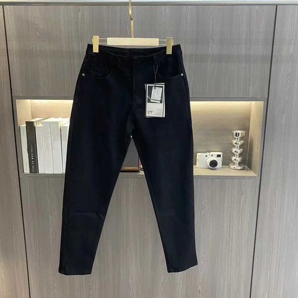 autumn/winter lowe embroidered jeans for men's new fashion brand spirit guy youth versatile long pants, Blue
autumn/winter lowe embroidered jeans for men's new fashion brand spirit guy youth versatile long pants, Blue