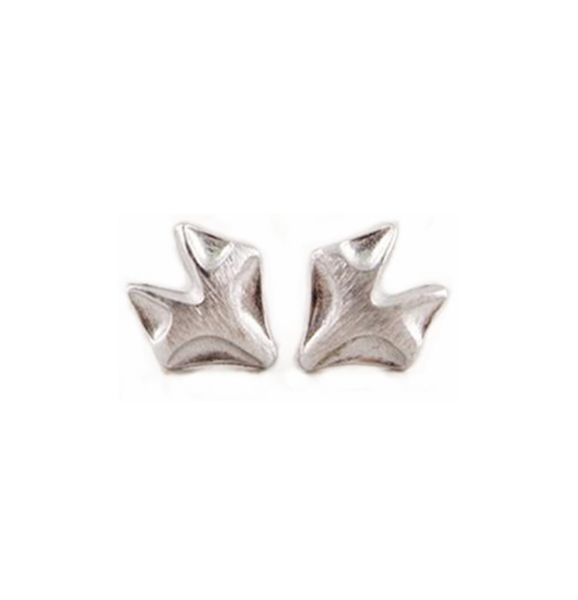 the latest elements fox039s head stud earrings gold for women whole2315757, Golden;silver
the latest elements fox039s head stud earrings gold for women whole2315757, Golden;silver