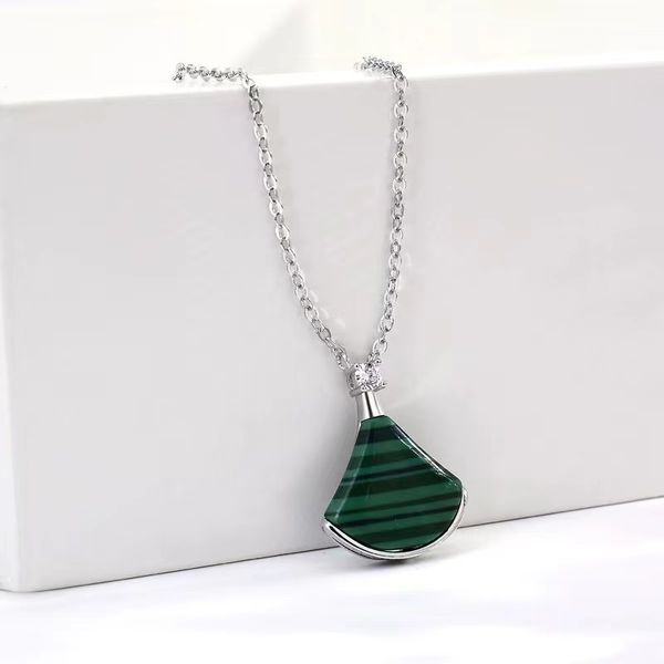 womensjewelry shell pendant necklace gem pendants necklace diamond gold sweat-proof and colorfast ladies fashion charmnecklace, Silver
womensjewelry shell pendant necklace gem pendants necklace diamond gold sweat-proof and colorfast ladies fashion charmnecklace, Silver