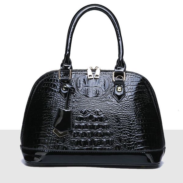 evening bags crossbody for women designer fashion pattern temperament shoulder shell bag trend handbag versatile 230713
evening bags crossbody for women designer fashion pattern temperament shoulder shell bag trend handbag versatile 230713