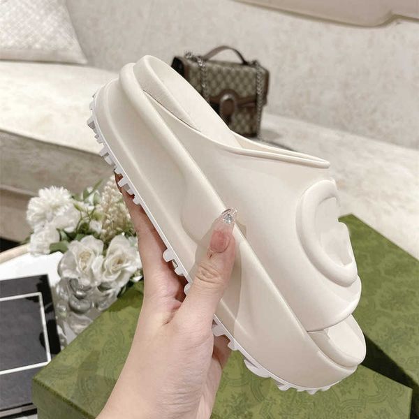 2023 new branded luxury slippers women girls designer slipper sandals thick sole anti-skid soft soled fashionable sandal womens beach flat s, Black
2023 new branded luxury slippers women girls designer slipper sandals thick sole anti-skid soft soled fashionable sandal womens beach flat s, Black