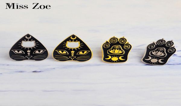 miss zoe witchcat black cat paw star moon eye witch craft magic course enamel pins gold silver brooch badge denim coat jewelry gif2862672, Gray
miss zoe witchcat black cat paw star moon eye witch craft magic course enamel pins gold silver brooch badge denim coat jewelry gif2862672, Gray