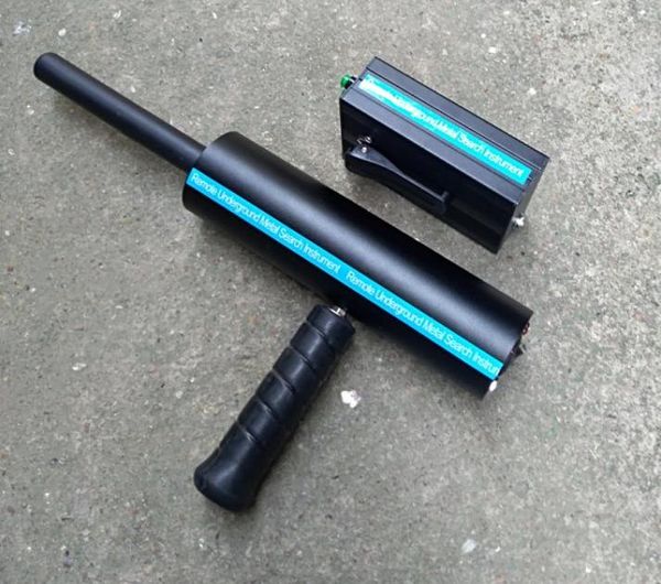 remote positioning underground metal detector aks field goldsilver and copper search scanner5478844
remote positioning underground metal detector aks field goldsilver and copper search scanner5478844