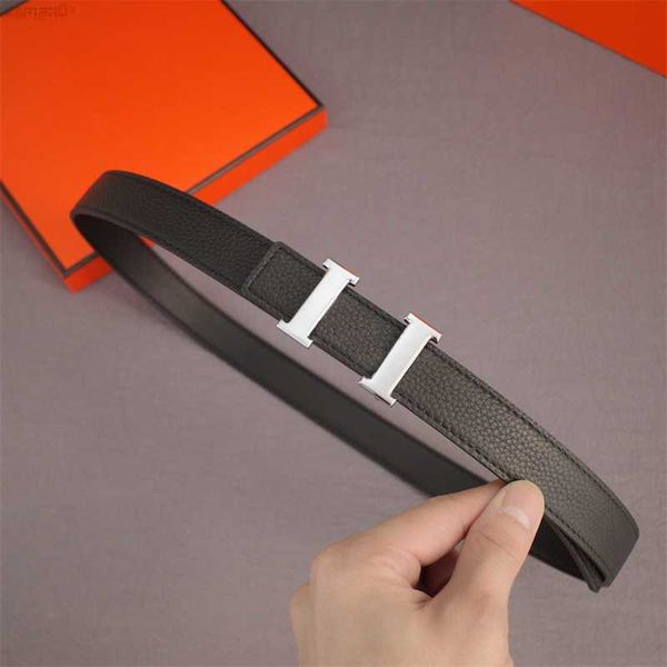 fashion new cowskin h letter belts mens luxurys designers belt women silver buckle waistband cintura ceintures girdle with box 21082602zy, Black;brown
fashion new cowskin h letter belts mens luxurys designers belt women silver buckle waistband cintura ceintures girdle with box 21082602zy, Black;brown