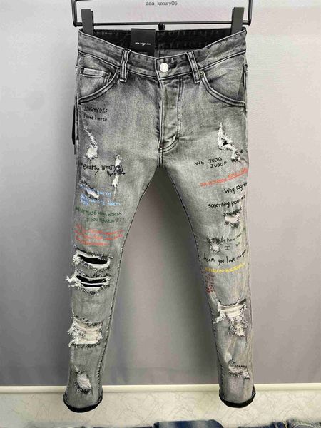 2023 new men jeans hole light blue dark gray italy brand man long pants trousers streetwear denim skinny slim straight biker jean for to dsq
2023 new men jeans hole light blue dark gray italy brand man long pants trousers streetwear denim skinny slim straight biker jean for to dsq