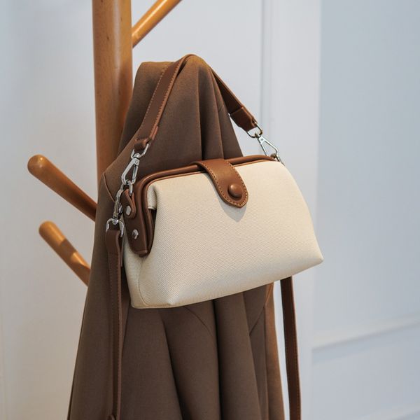 evening bags simple single shoulder crossbody bag trend fashion portable shell handbag women canvas contrast satchel versatile 230713
evening bags simple single shoulder crossbody bag trend fashion portable shell handbag women canvas contrast satchel versatile 230713
