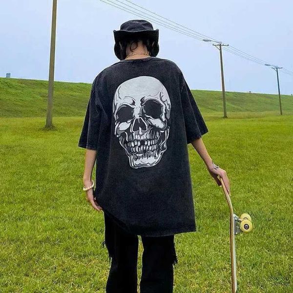 creative korean ins american style trend retro dark skull print cartoon loose short sleeved t-shirt for men and women, White;black
creative korean ins american style trend retro dark skull print cartoon loose short sleeved t-shirt for men and women, White;black