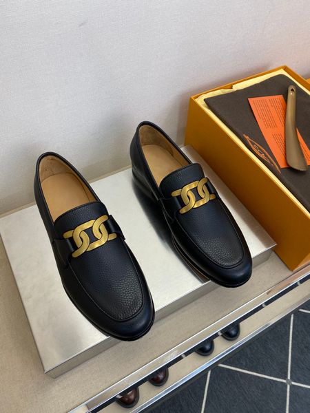 23 new men's metal buckle fashion casual cover glue one step dress black leather shoes
23 new men's metal buckle fashion casual cover glue one step dress black leather shoes