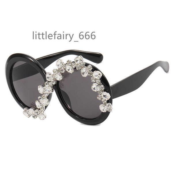 2023 diamond round big frame sunglasses unique stylish for women brand shades new arrivals luxury sunglasses, White;black
2023 diamond round big frame sunglasses unique stylish for women brand shades new arrivals luxury sunglasses, White;black