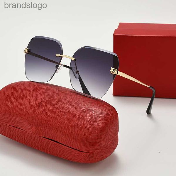 luxury brand designer sunglasses for women fashion gradual color retro sun glasses beach lady summer style sunglasses female famous uv400 wi, White;black
luxury brand designer sunglasses for women fashion gradual color retro sun glasses beach lady summer style sunglasses female famous uv400 wi, White;black