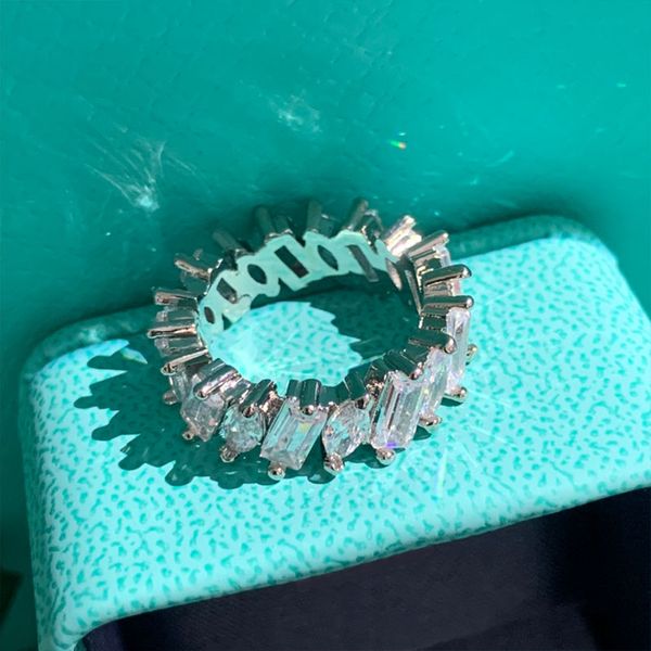 classic love screw ring mens rings luxury designer jewelry women diamond titanium steel alloy gold-plated gold silver rose never fade not al, Golden;silver
classic love screw ring mens rings luxury designer jewelry women diamond titanium steel alloy gold-plated gold silver rose never fade not al, Golden;silver