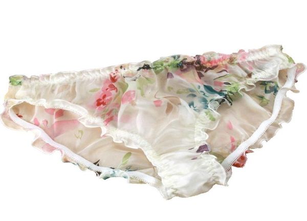 whole summer cool pure silk floral print ruffle transparent panties women thin underwear briefs8058486, Black;pink
whole summer cool pure silk floral print ruffle transparent panties women thin underwear briefs8058486, Black;pink