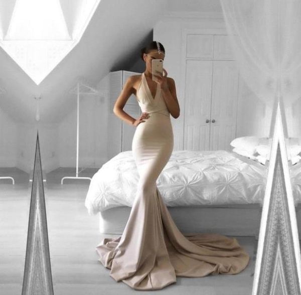 2017 halter long mermaid evening dresses sleeveless v neck sweep train prom dresses robe de soriee ba54787530316, Black;red
2017 halter long mermaid evening dresses sleeveless v neck sweep train prom dresses robe de soriee ba54787530316, Black;red