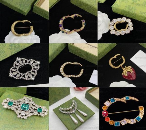 men women designer brooch fashion suits pins woman dress accessory gold diamond pearl broche letter luxury brand jewelry brooches 7257804, Gray
men women designer brooch fashion suits pins woman dress accessory gold diamond pearl broche letter luxury brand jewelry brooches 7257804, Gray