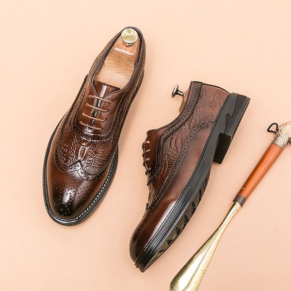dress shoes luxury men's brogue shoes men suit shoes casual formal business leather shoes men brown wedding shoes italian dress banquet, Black 
dress shoes luxury men's brogue shoes men suit shoes casual formal business leather shoes men brown wedding shoes italian dress banquet, Black
