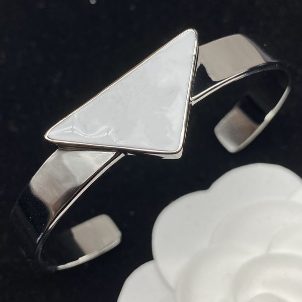 designer triangle big fashion bracelet gold plated titanium steel diamond women's nail bracelet sier classic designer jewelry, Black
designer triangle big fashion bracelet gold plated titanium steel diamond women's nail bracelet sier classic designer jewelry, Black