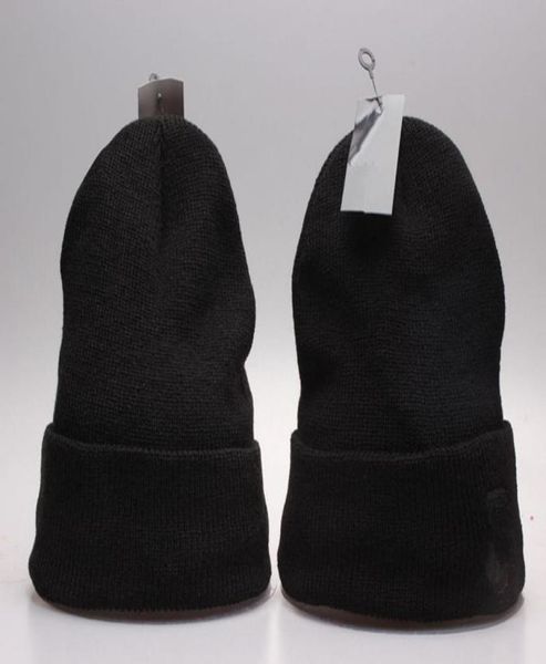 knitted hat cap for men and woman casual sports black white 202205 new 03240308953096408
knitted hat cap for men and woman casual sports black white 202205 new 03240308953096408