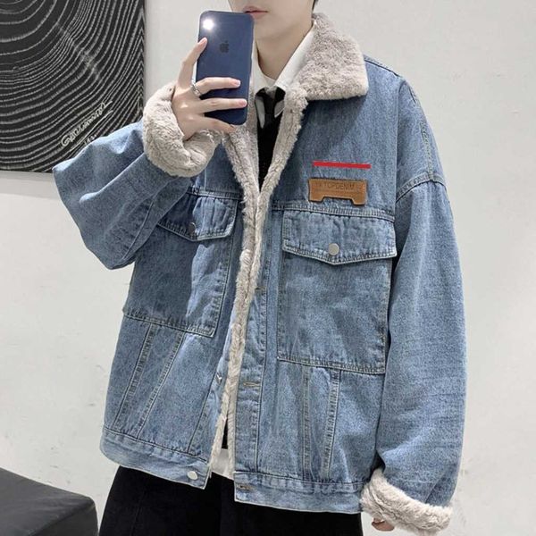 autumn winter men's lapel short denim jacket jacket, denim style fashion trend, cashmere inside soft and warm., Black;brown
autumn winter men's lapel short denim jacket jacket, denim style fashion trend, cashmere inside soft and warm., Black;brown