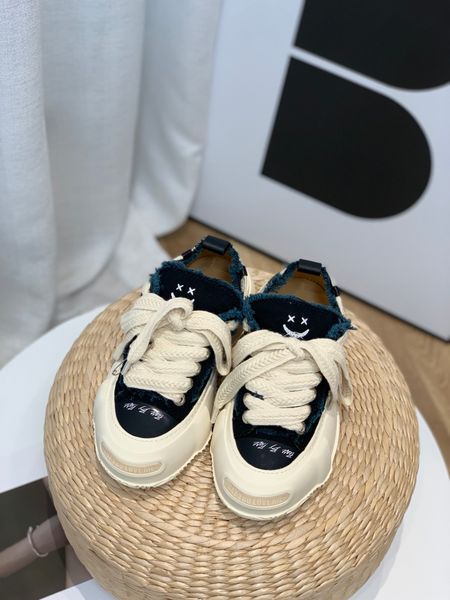 2023 xvessel vanness wu same hidden canvas shoes open laugh tall beggar shoes for men and women
2023 xvessel vanness wu same hidden canvas shoes open laugh tall beggar shoes for men and women
