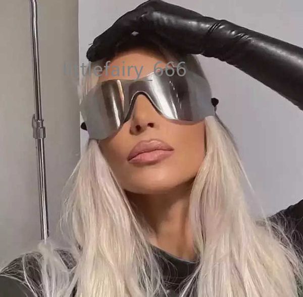 y2k rimless oversized steampunk sun glasses men hip hop kanye wrap around futuristic sunglasses eyewear gafas de sol, White;black
y2k rimless oversized steampunk sun glasses men hip hop kanye wrap around futuristic sunglasses eyewear gafas de sol, White;black