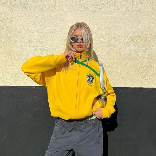 women's hoodies sweatshirts zip up hoodies 2000s retro grunge mall goth jacket coat y2k aesthetic vintage slim sweatshirts letter embro, Black
women's hoodies sweatshirts zip up hoodies 2000s retro grunge mall goth jacket coat y2k aesthetic vintage slim sweatshirts letter embro, Black