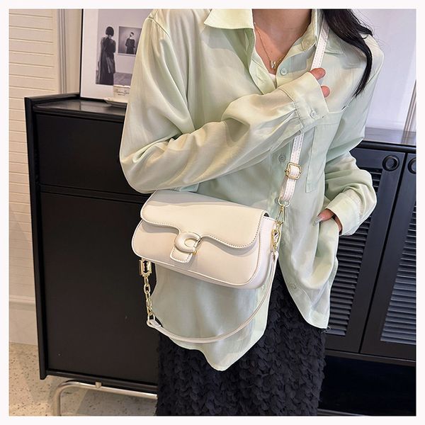 classic white cloud bag shoulder bags c letter designer bag handbag women leather crossbody bags fashion simple messenger bag purse wallet s
classic white cloud bag shoulder bags c letter designer bag handbag women leather crossbody bags fashion simple messenger bag purse wallet s