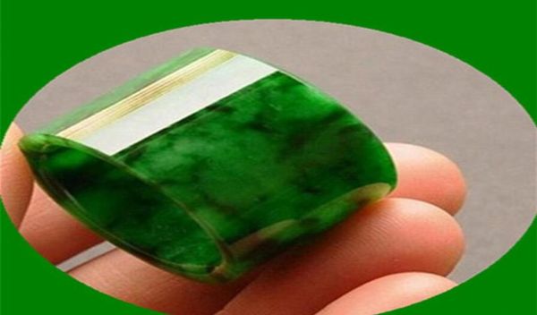 the emperor green natural burmese jadeite green iron dragon carved fingerboard grandmother full color jade male and female models4485784, Silver
the emperor green natural burmese jadeite green iron dragon carved fingerboard grandmother full color jade male and female models4485784, Silver