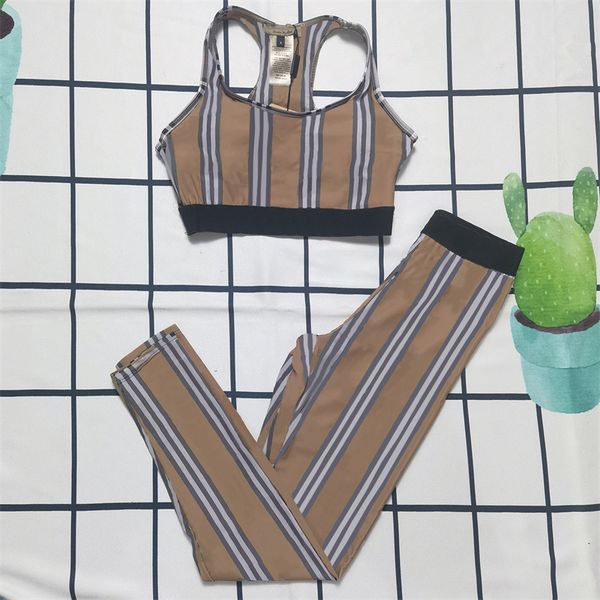 designer women yoga clothes printed sports suit outdoor beach gym outfit tracksuits yoga clothes shaped yoga wear fitness clothes
designer women yoga clothes printed sports suit outdoor beach gym outfit tracksuits yoga clothes shaped yoga wear fitness clothes