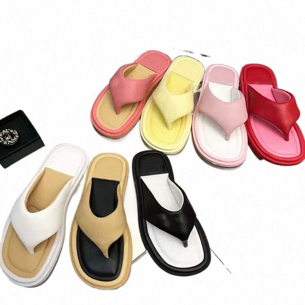 designer leather slide platform sandals new summer fashion comfortable mule flat bottom slippers ladies multicolor beach sandals size 35-42, Black
designer leather slide platform sandals new summer fashion comfortable mule flat bottom slippers ladies multicolor beach sandals size 35-42, Black