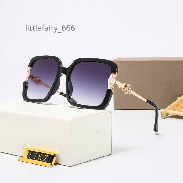 wholesale 2022 fashion sunglasses women luxury designer sunglasses famous brands with box, White;black
wholesale 2022 fashion sunglasses women luxury designer sunglasses famous brands with box, White;black