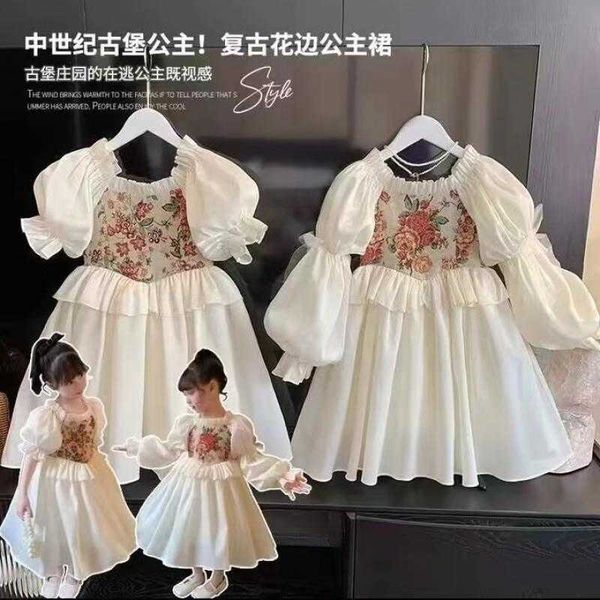 girl's dresses spanish vintage palace embroidery dress for girl kids bridemaid wedding dresses white ball gowns party wear elegant clot, Red;yellow
girl's dresses spanish vintage palace embroidery dress for girl kids bridemaid wedding dresses white ball gowns party wear elegant clot, Red;yellow