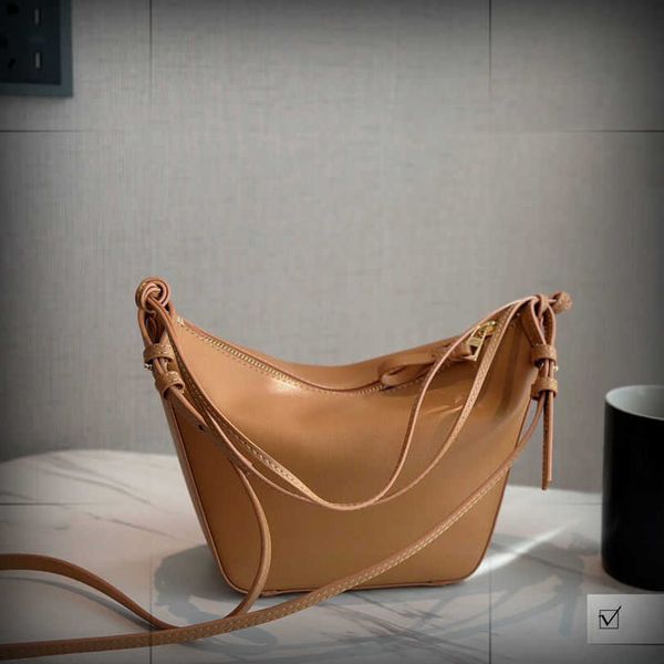 luxury bags spain hobo pure bag designer light beach 23 hammock loewz shoulder underarm girl classical leather high fashion casual versatile
luxury bags spain hobo pure bag designer light beach 23 hammock loewz shoulder underarm girl classical leather high fashion casual versatile