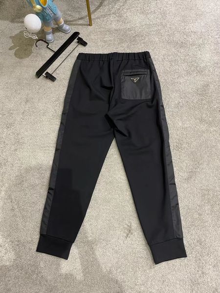 2023 mens designer new luxury track jogging pants - us size pants - new great mens yoga joggers track sweat pants, Black
2023 mens designer new luxury track jogging pants - us size pants - new great mens yoga joggers track sweat pants, Black