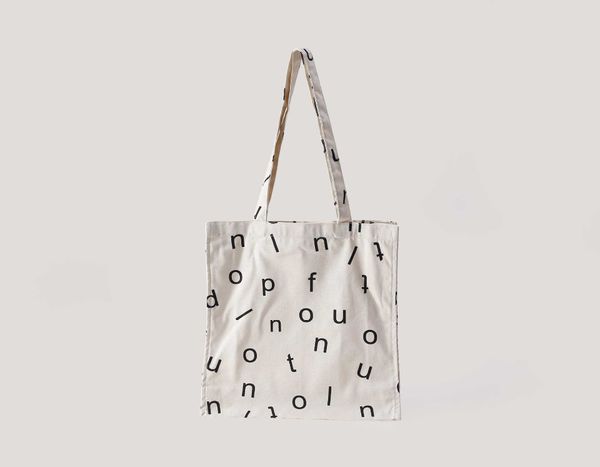 irregular letter random canvas bag one shoulder tote shopping bag small bag edition women's bag
irregular letter random canvas bag one shoulder tote shopping bag small bag edition women's bag