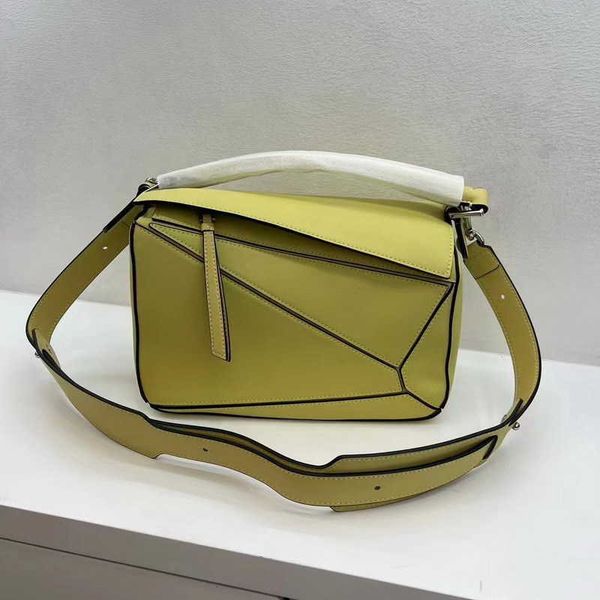 pillow bags loewz designer bag beach classical spain girl color genuine leather 2023 geometric splice contrast fashion handheld shoulder puz
pillow bags loewz designer bag beach classical spain girl color genuine leather 2023 geometric splice contrast fashion handheld shoulder puz