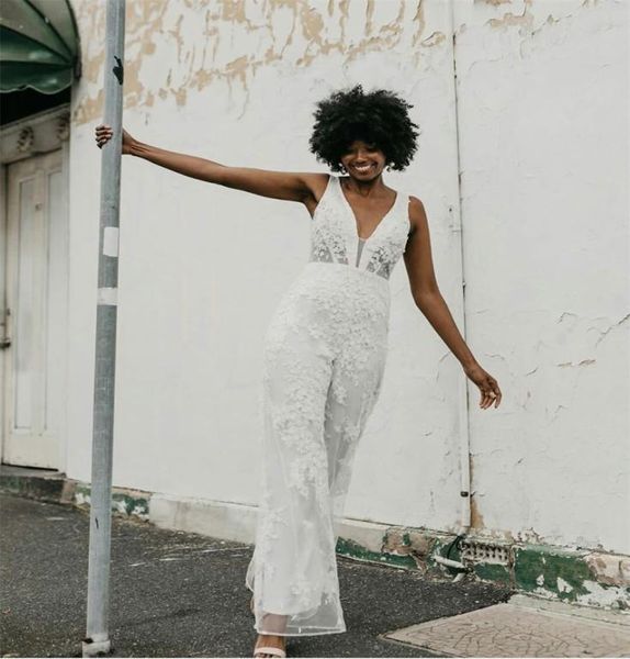 chic jumpsuit wedding dress lace appliques sleeveless deep v neck bridal gowns ankle length backless gorgeous robe de mariee6775971, White
chic jumpsuit wedding dress lace appliques sleeveless deep v neck bridal gowns ankle length backless gorgeous robe de mariee6775971, White
