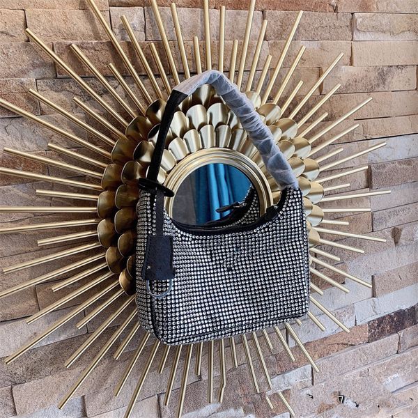 fashion diamond tote bag designer bag nylon hobo bag women's shoulder bag luxury chest bag fashion tote bag chain women's purse
fashion diamond tote bag designer bag nylon hobo bag women's shoulder bag luxury chest bag fashion tote bag chain women's purse
