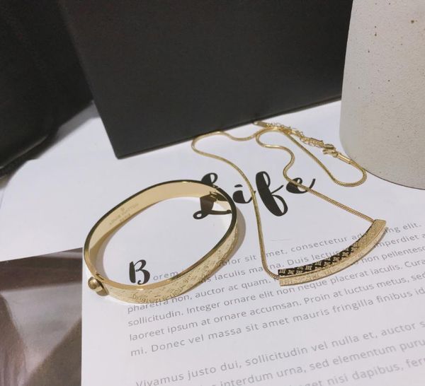 brand fashion jewelry set designer bracelet charm necklace female youth exclusive selection campus couple gift 18k gold plated pre6864005, Silver
brand fashion jewelry set designer bracelet charm necklace female youth exclusive selection campus couple gift 18k gold plated pre6864005, Silver
