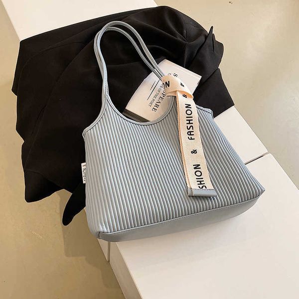 women's bag spring bag versatile ins large capacity tote bag niche design texture fashion shoulder bag
women's bag spring bag versatile ins large capacity tote bag niche design texture fashion shoulder bag
