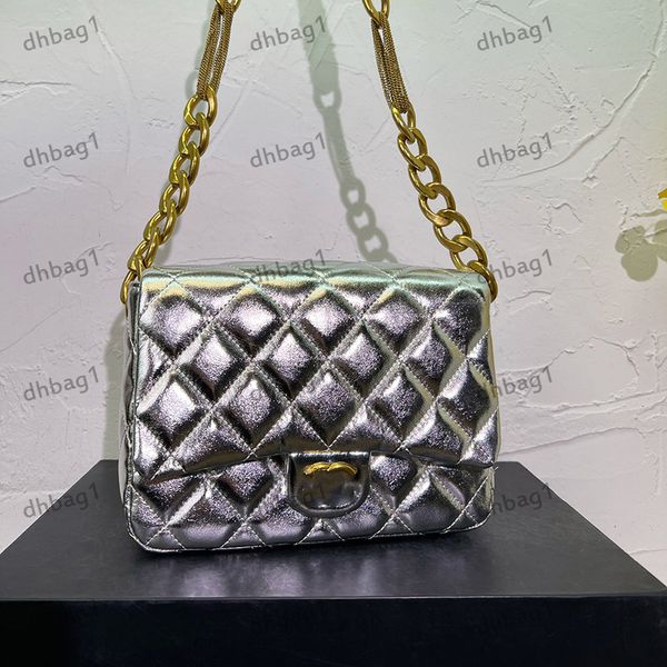 classic designer womens shoulder bag with slit hardware metal c buckle fashion handbag matelasse chain crossbody bag super flash princess ba
classic designer womens shoulder bag with slit hardware metal c buckle fashion handbag matelasse chain crossbody bag super flash princess ba