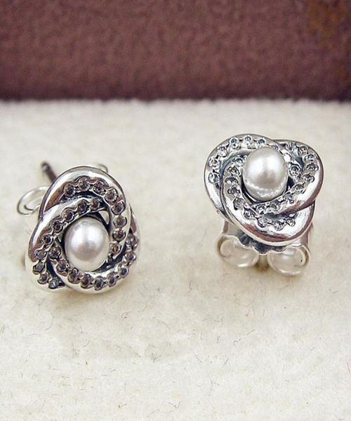 high-quality new 100% s925 sterling silver stud earrings european style jewelry luminous love knots stud earrings9770412, Golden;silver
high-quality new 100% s925 sterling silver stud earrings european style jewelry luminous love knots stud earrings9770412, Golden;silver