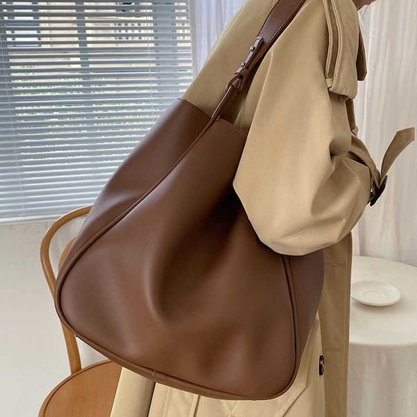 designer bag large capacity bag for women new fashion commuter tote bag for small one-shoulder underarm bag versatile
designer bag large capacity bag for women new fashion commuter tote bag for small one-shoulder underarm bag versatile